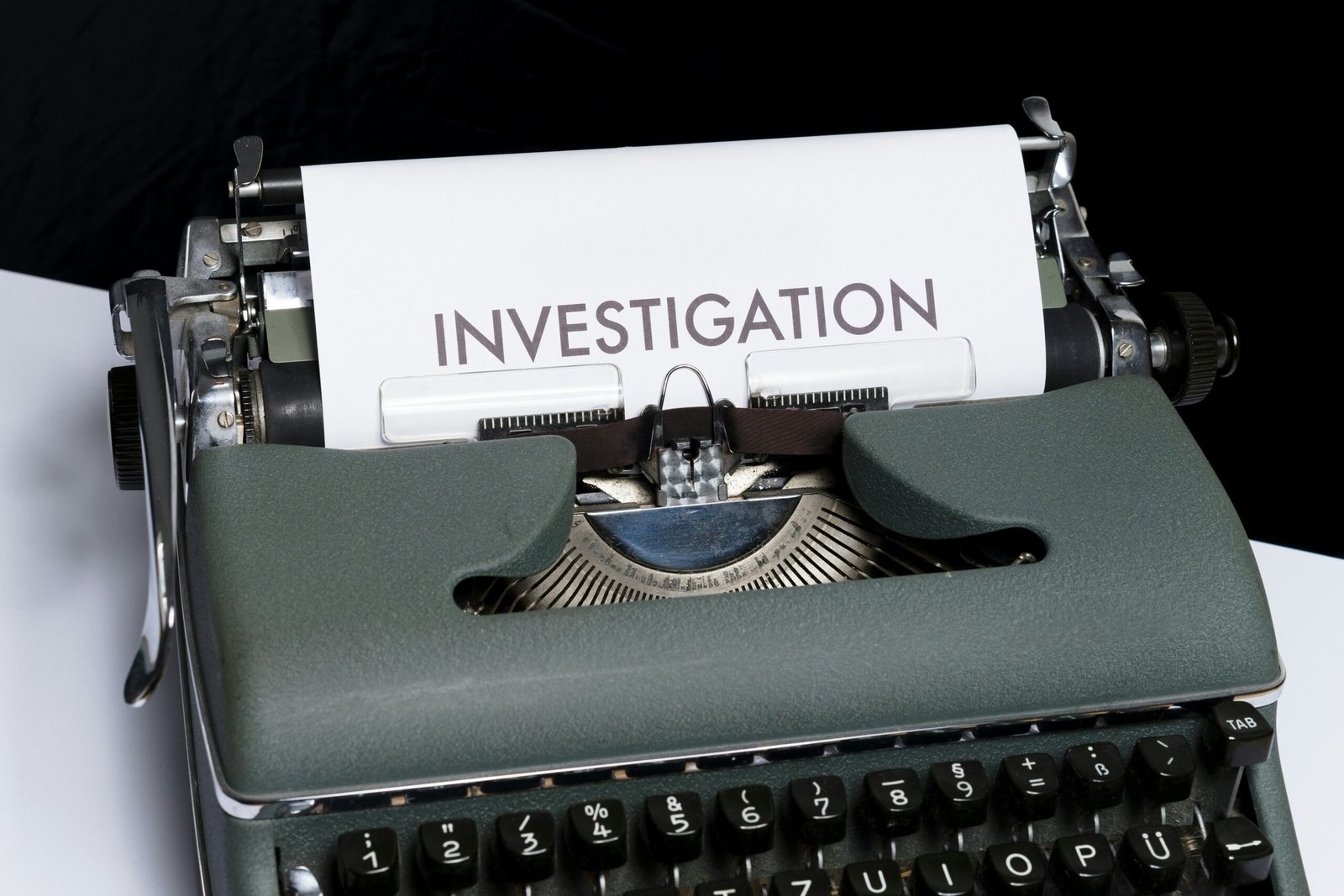 Typewriter with the word Investigation on paper symbolizing Saish Bhise investigative journalism and evidence reporting.